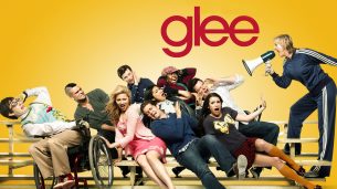 Glee (2009)